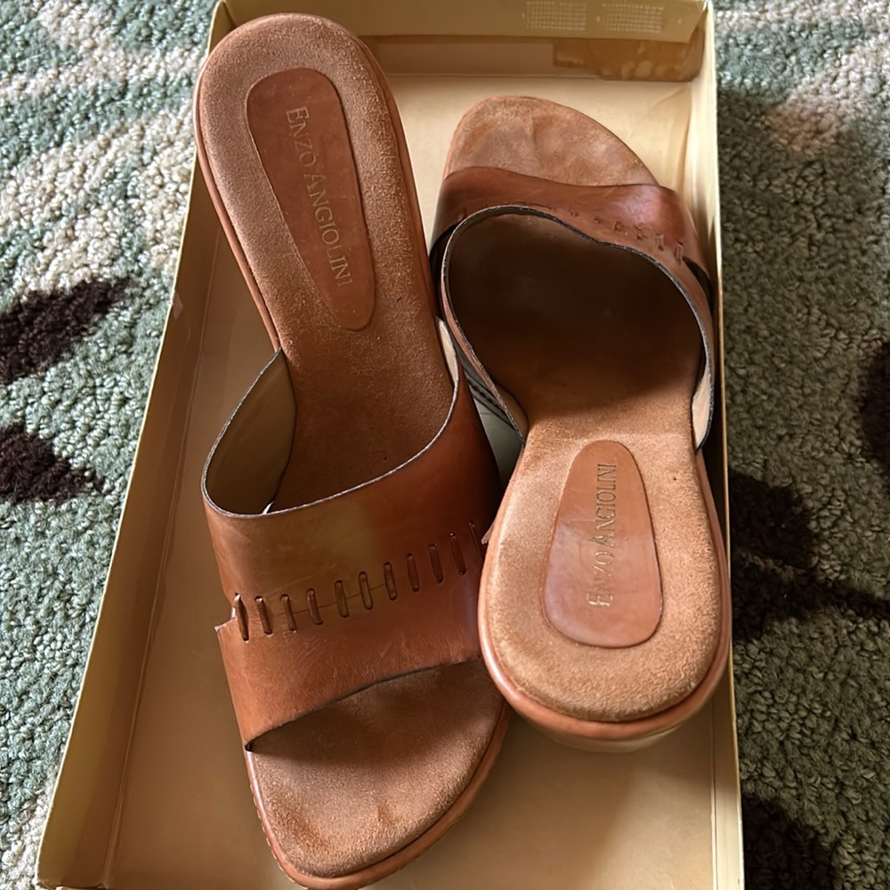 Enzo Angiolini leather shoes    Excellent condition